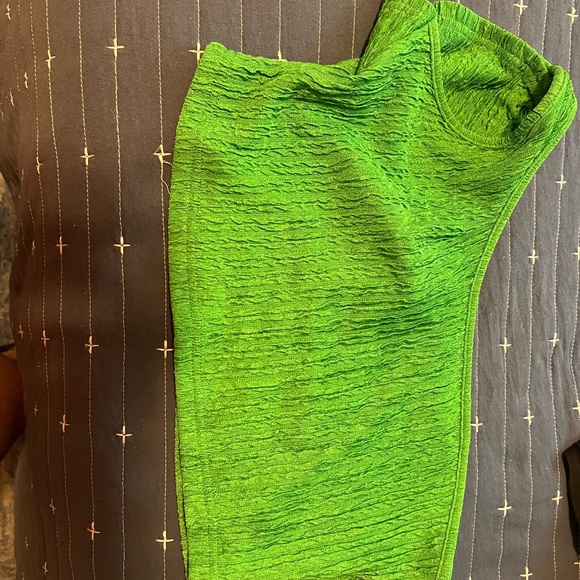 Beautiful clothes - Picture 5 of 5